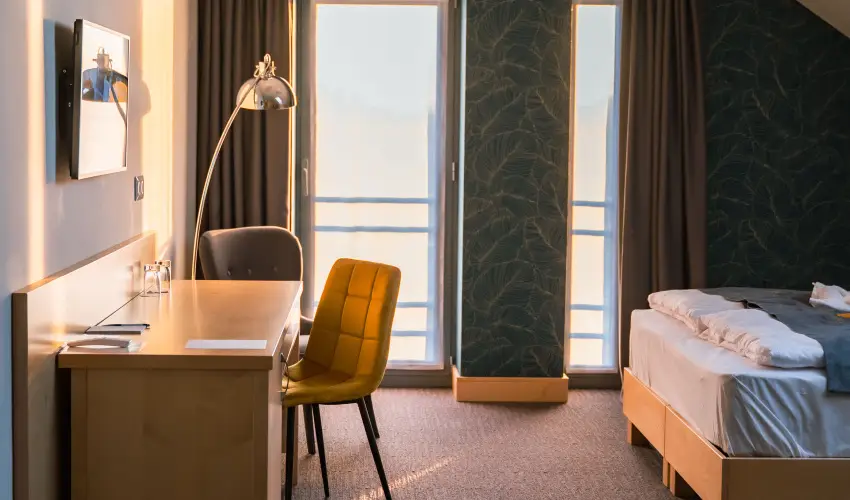 Eleven Business & Sport Hotel Jszrokszlls - Szilveszter