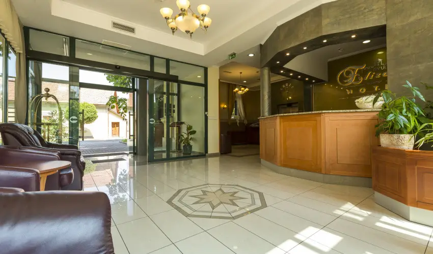 Elizabeth Hotel Gyula - Gyulai szilveszter 