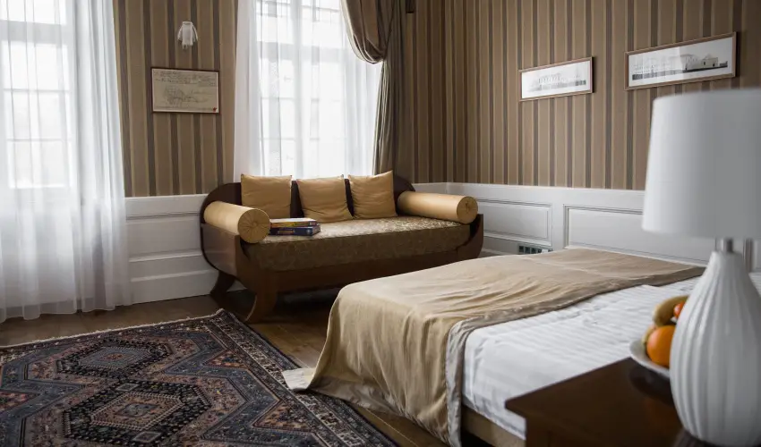 Erzsbet Nagy Szlloda Paks - Szilveszteri csomagajnlat (min. 2 j)