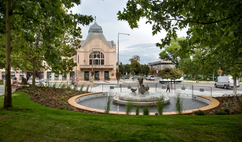 Erzsbet Kirlyn Szlloda Gdll - Szilveszter - specilis elrefizetssel