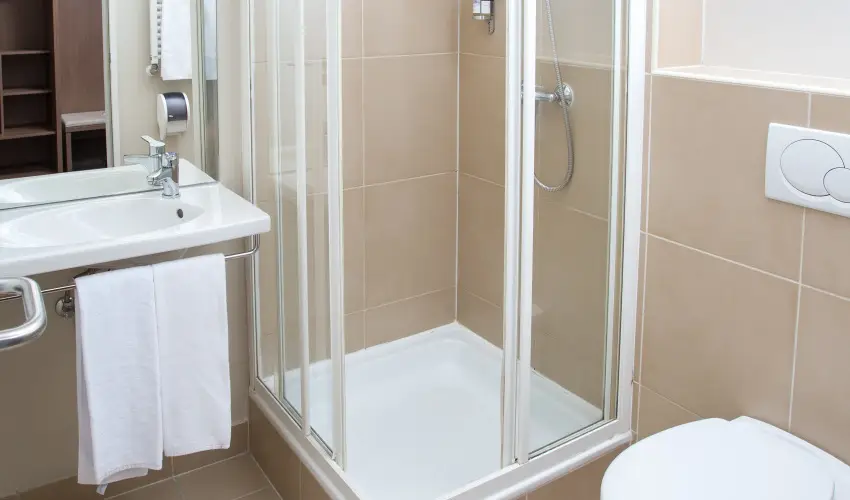 Erzsbet Kirlyn Szlloda Gdll - Szilveszter - specilis elrefizetssel