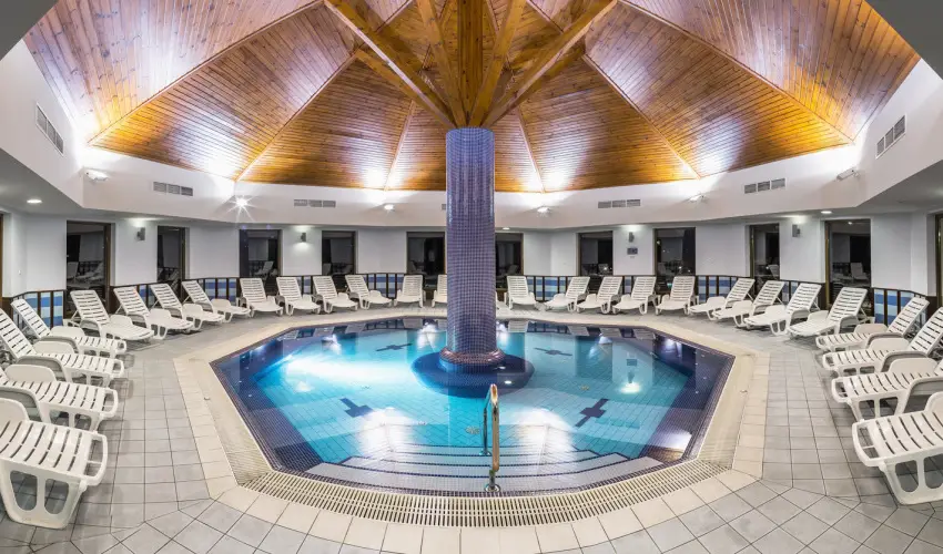 Erzsbet Park Hotel Pardfrd - Szilveszter (min. 3 j)