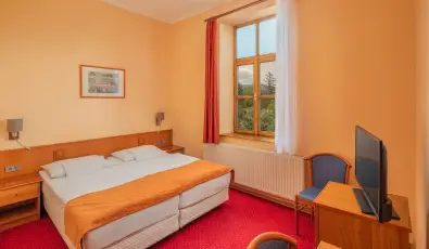 Erzsbet Park Hotel Pardfrd