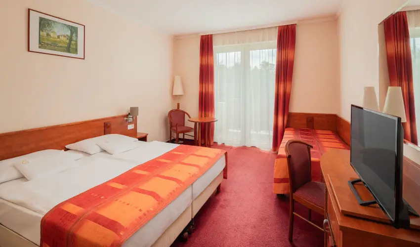 Erzsbet Park Hotel Pardfrd - Szilveszter (min. 3 j)