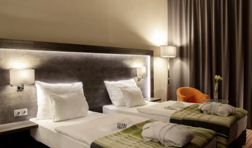 ETO Park Hotel**** Superior Business & Stadium Gyr - Szilveszter