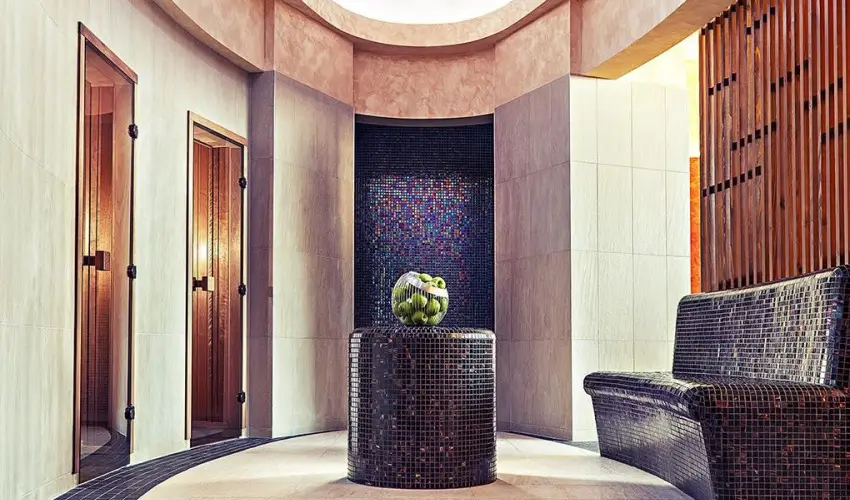 ETO Park Hotel**** Superior Business & Stadium Gyr - Szilveszter