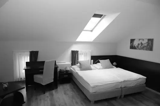 Ezsthd Hotel - Szilveszter (min. 1 j)