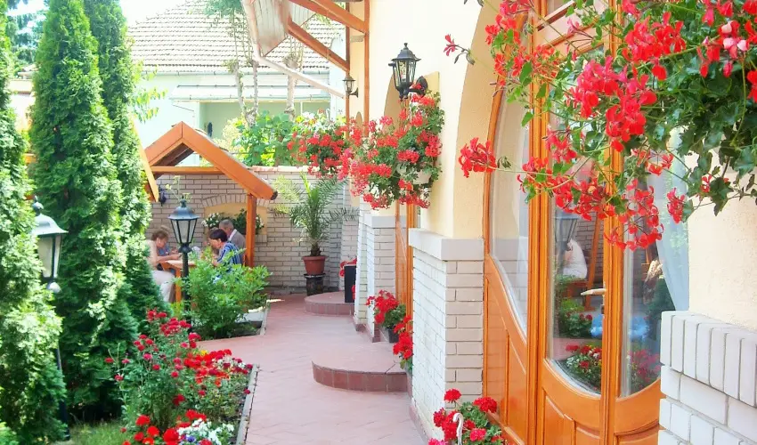 Fodor Hotel Gyula - Szilveszter (min. 2 �j)