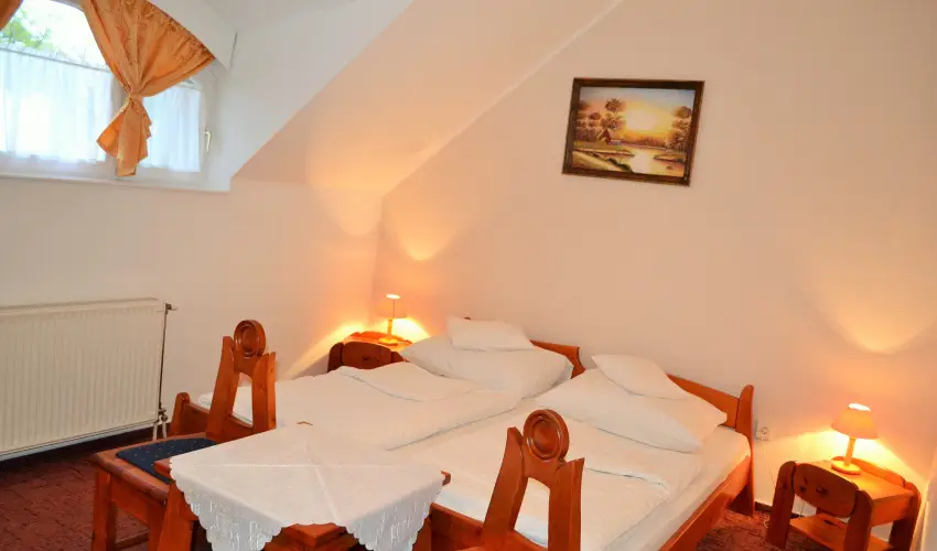 Fodor Hotel Gyula - Szilveszter (min. 2 �j)