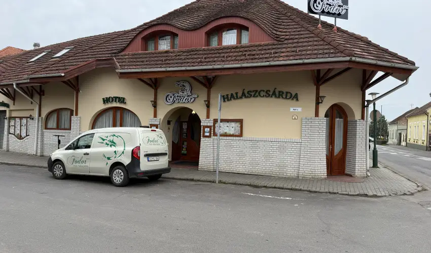 Fodor Hotel Gyula - Szilveszter (min. 2 �j)
