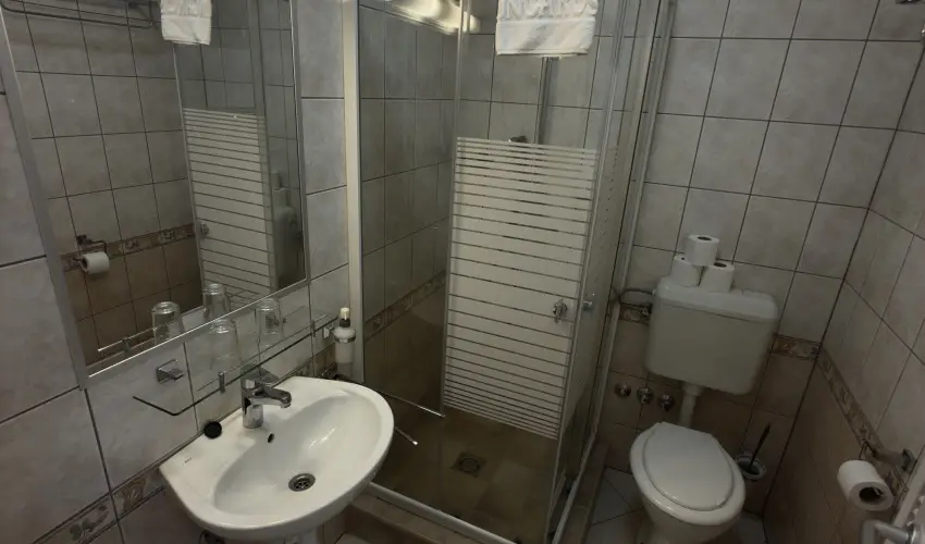 Fodor Hotel Gyula - Szilveszter (min. 2 �j)