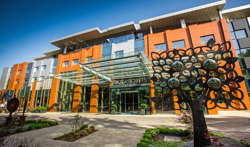 Four Points by Sheraton Kecskemt Hotel & Konferenciakzpont Kecskemt - lmnyekkel teli szilveszter (min. 2 j)