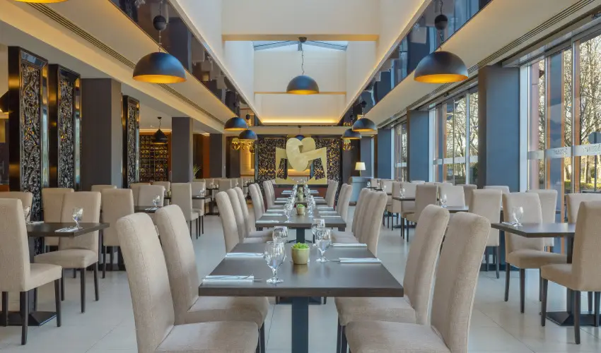 Four Points by Sheraton Kecskemt Hotel & Konferenciakzpont Kecskemt - lmnyekkel teli szilveszter (min. 2 j)