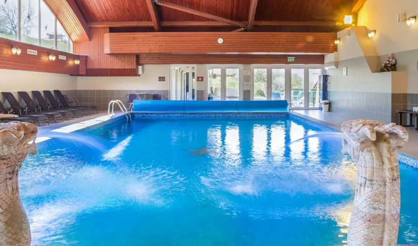 Fried Kast�ly Hotel Simontornya - Szilveszter (min. 3 �j)