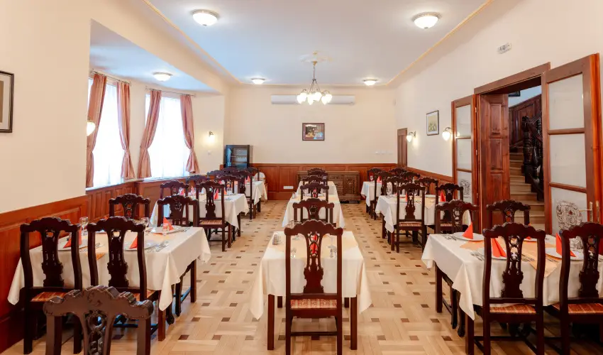 Fried Kast�ly Hotel Simontornya - Szilveszter (min. 3 �j)