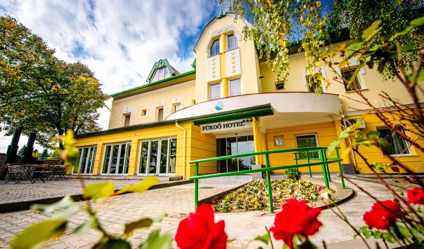 F�rd� Hotel Zalakaros - Szilveszter (min. 2 �j)