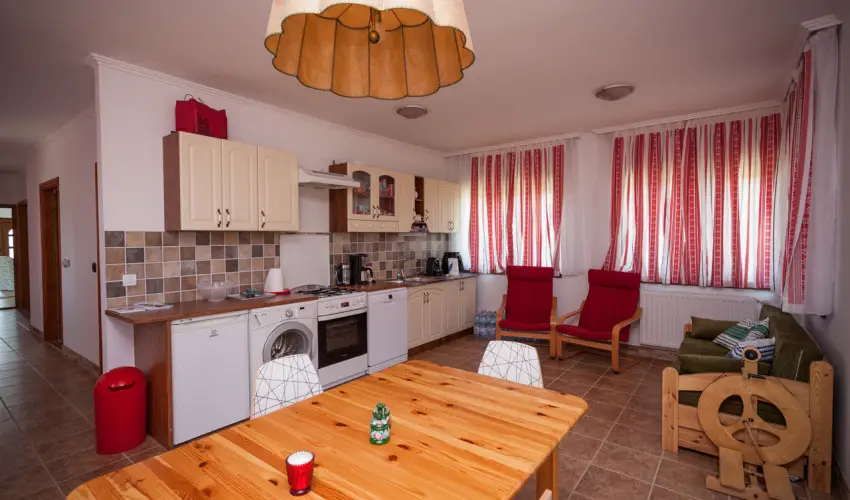 Gedeon Tanya-Panzi Jakabszlls - Szilveszter