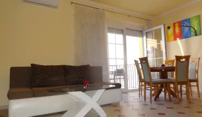 Gere Luxus Apartman Harkny