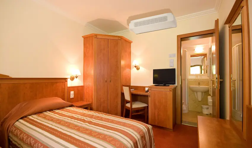 Gerby Kria Hotel s Lovasudvar Lajosmizse - Szilveszter (min. 2 j)