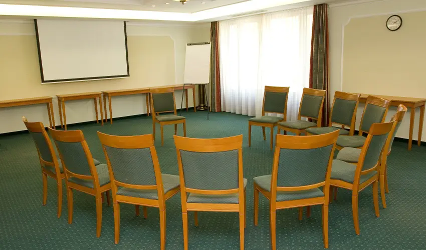 Gerby Kria Hotel s Lovasudvar Lajosmizse - Szilveszter (min. 2 j)