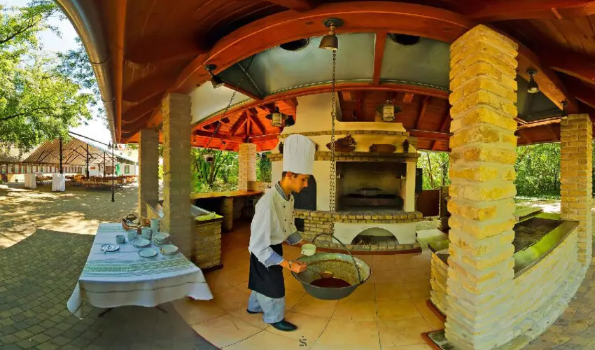 Gerby Kria Hotel s Lovasudvar Lajosmizse - Szilveszter (min. 2 j)