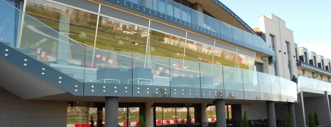 Gokart Hotel Kecskemt - Szilveszter (min. 2 j)