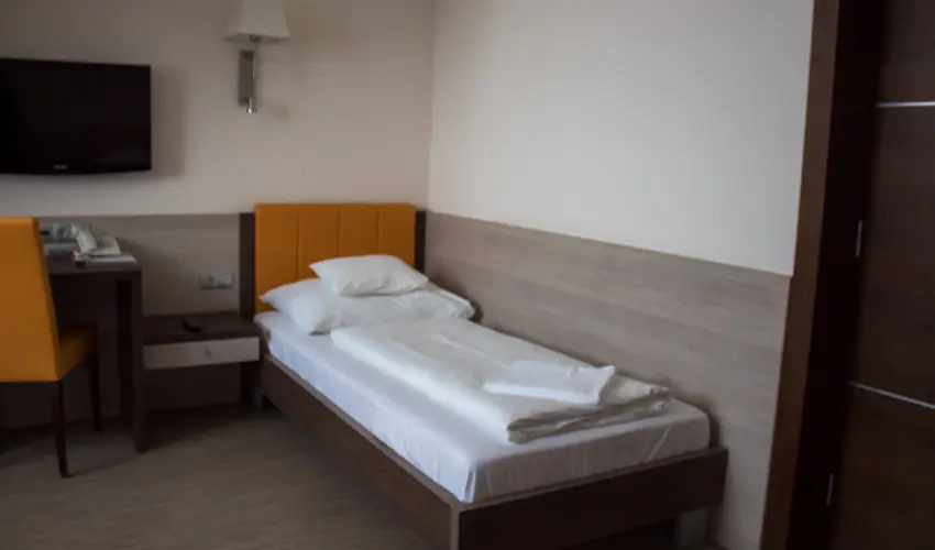 Gokart Hotel Kecskemt - Szilveszter (min. 2 j)