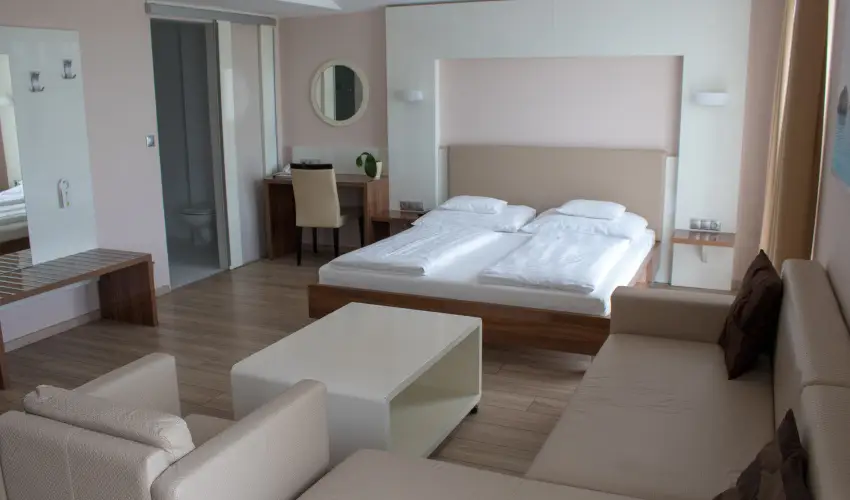 Gokart Hotel Kecskemt - Szilveszter (min. 2 j)