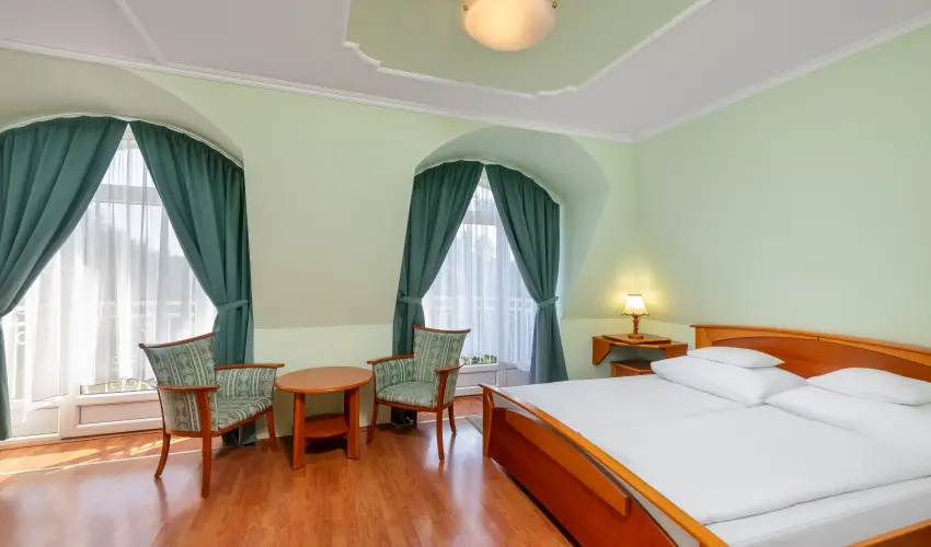 Gosztola Gyngye-az erd szllodja Gosztola - Szilveszter (min. 3 j)