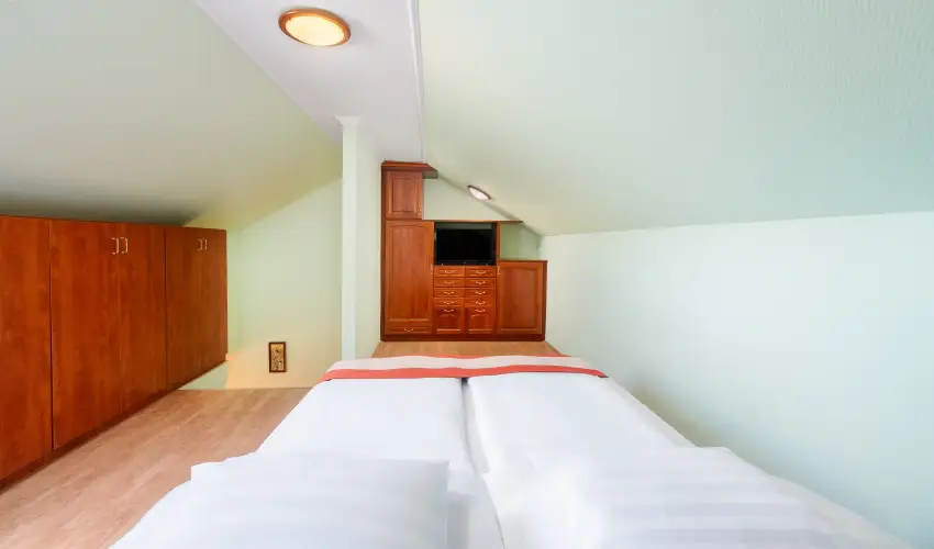 Gosztola Gyngye-az erd szllodja Gosztola - Szilveszter (min. 3 j)