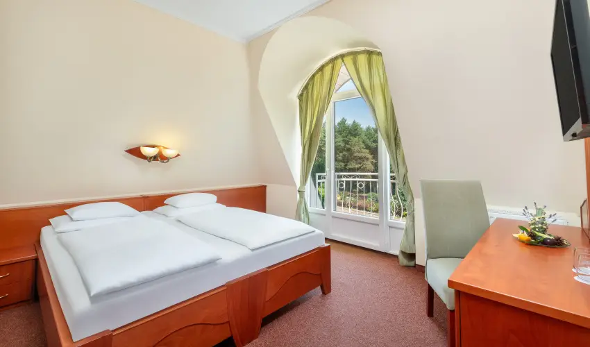 Gosztola Gyngye-az erd szllodja Gosztola - Szilveszter (min. 3 j)