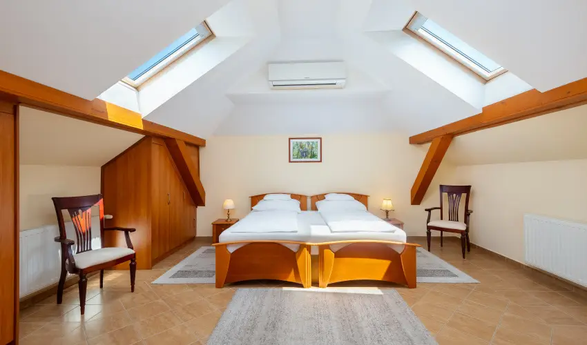 Gosztola Gyngye-az erd szllodja Gosztola - Szilveszter (min. 3 j)