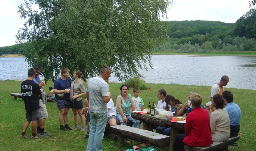 Gosztola Gyngye-az erd szllodja Gosztola - Szilveszter (min. 3 j)