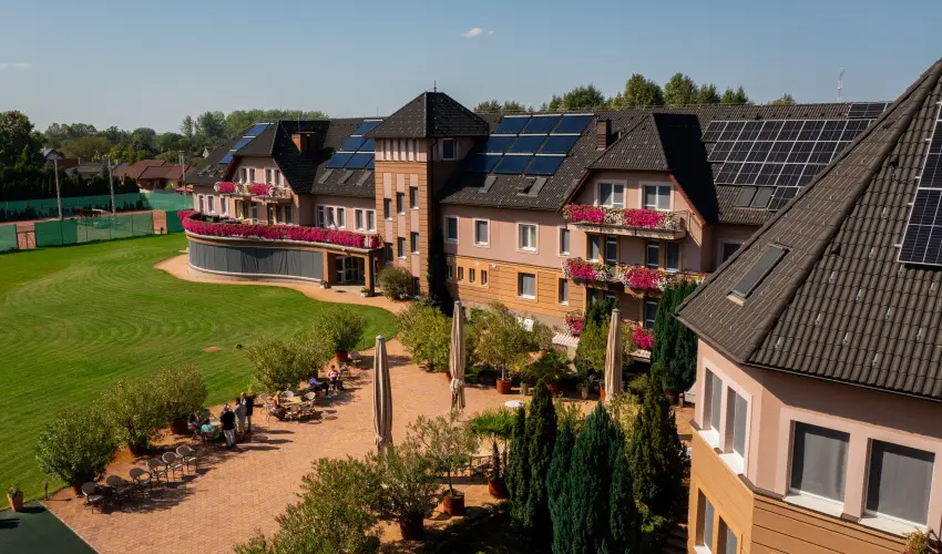 Granada Konferencia Wellness s Sport Hotel Kecskemt - Szilveszter