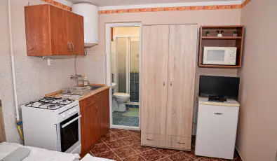 Hajnal Apartman Hajd�szoboszl�