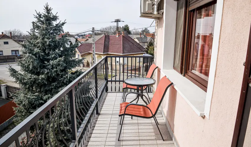 Hajnal Apartman Hajd�szoboszl� - Szilveszter (min. 2 �j)