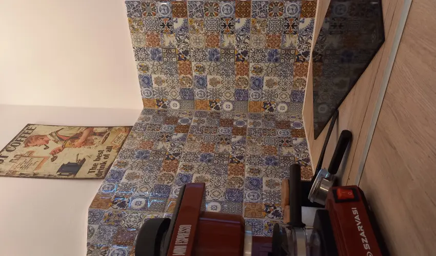 Hanga-lak Velence - Szilveszter (min. 2 �j)