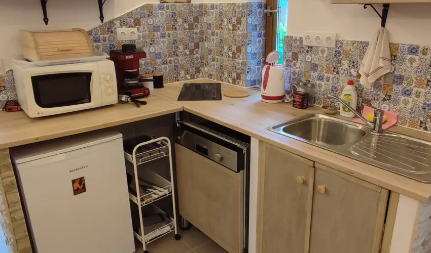 Hanga-lak Velence - Szilveszter (min. 2 �j)