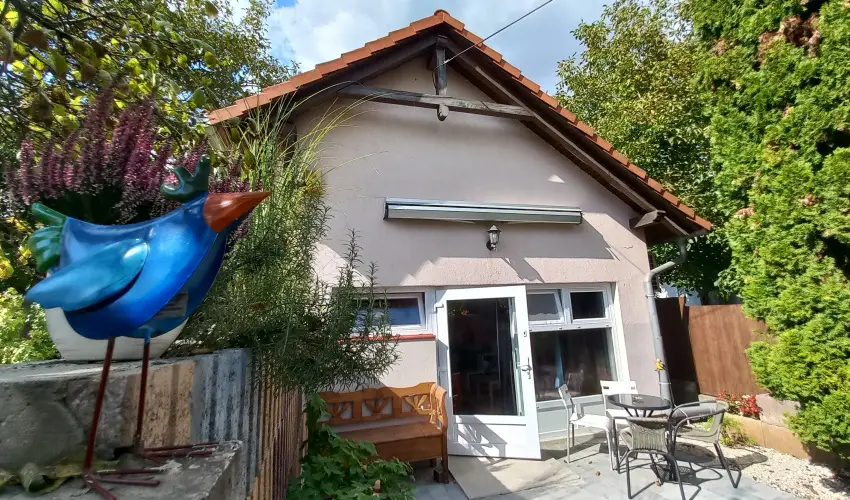 Hanga-lak Velence - Szilveszter (min. 2 �j)