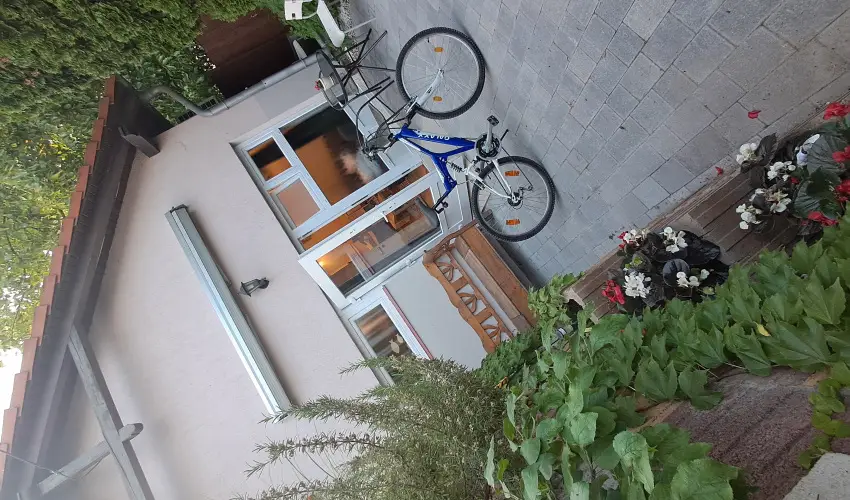 Hanga-lak Velence - Szilveszter (min. 2 �j)