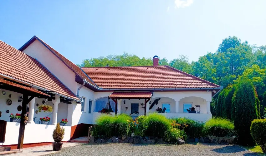 Harmony Vendghz Egerszalk - Szilveszter (min. 3 j)