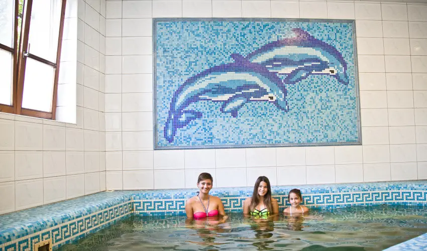 Hrs Therml Hotel Gyomaendrd - Szilveszter - BUEK 2026 (min. 3 j)