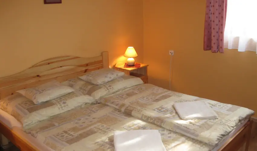 Hegyi Panzi Szilvsvrad - Szilveszter (min. 3 j)