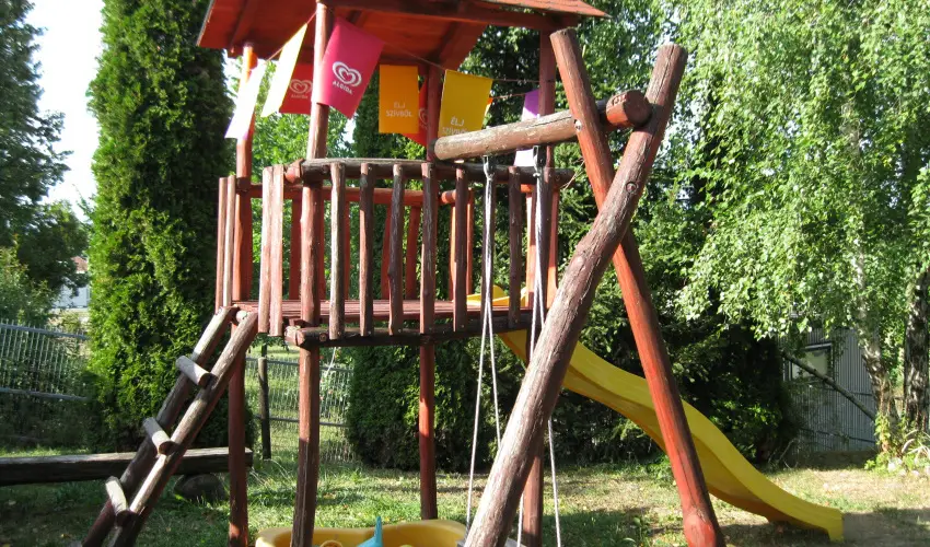 Hegyi Panzi Szilvsvrad - Szilveszter (min. 3 j)