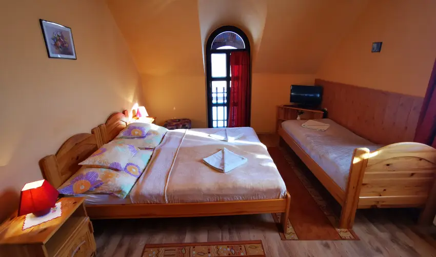 Hegyi Panzi Szilvsvrad - Szilveszter (min. 3 j)