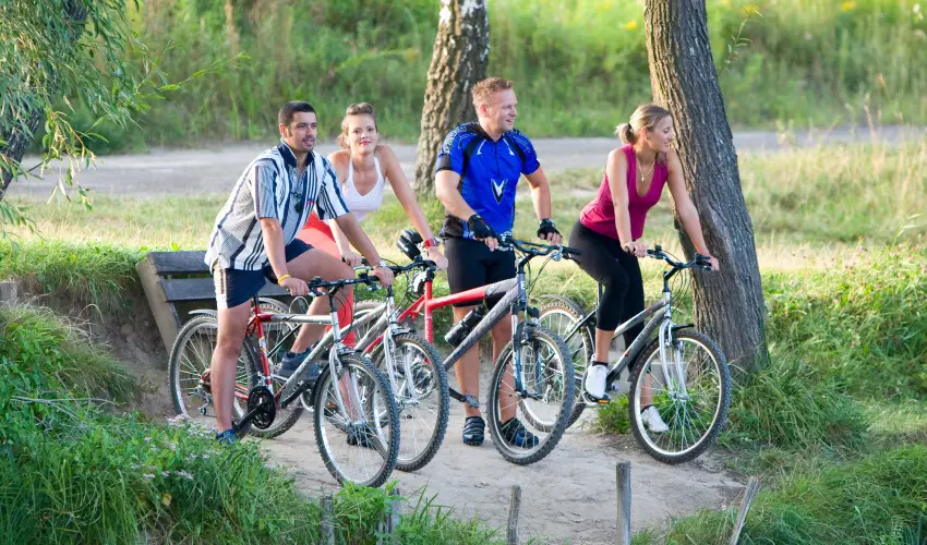 Htkti Wellness Hotel & Lovaspark Mr - Szilveszter