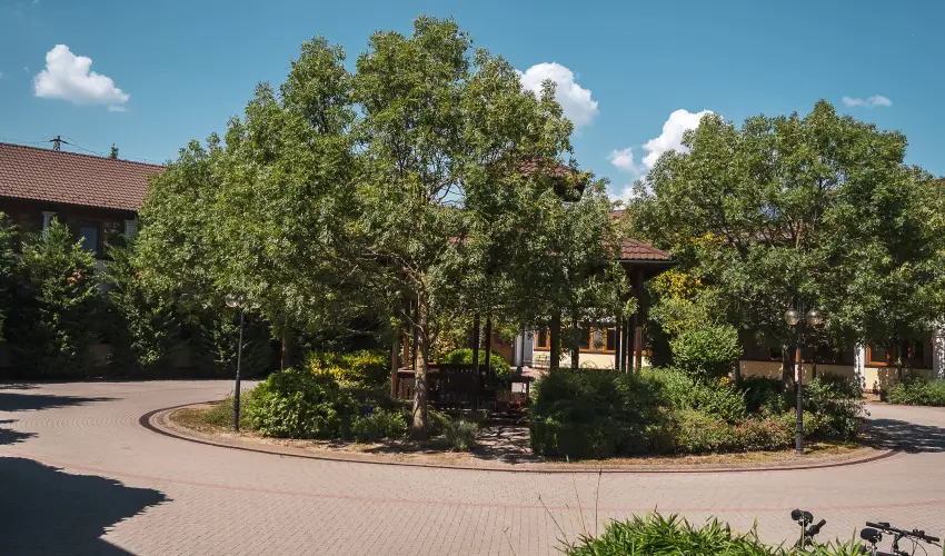 Htkti Wellness Hotel & Lovaspark Mr - Szilveszter