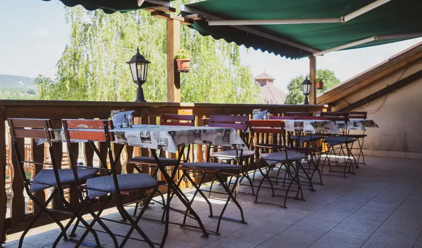 Htkti Wellness Hotel & Lovaspark Mr - Szilveszter