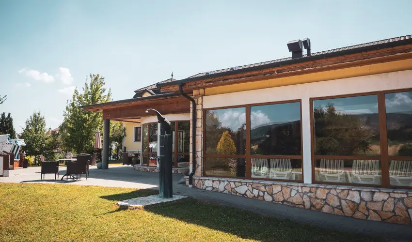 Htkti Wellness Hotel & Lovaspark Mr - Szilveszter