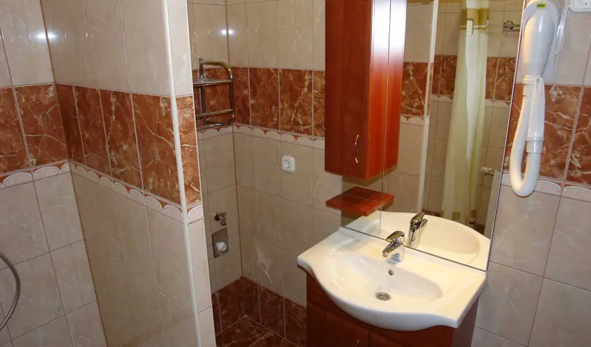 HoldLux Apartmanok Srvr - Szilveszter (min. 2 j)